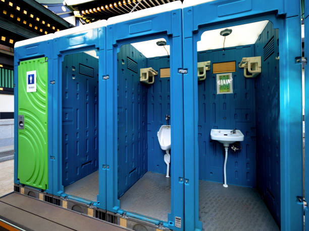 Best Portable bathroom rental  in Lakin, KS